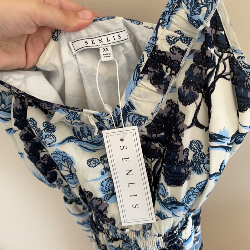 Patterned Maxi Dress - Picture 9 of 11